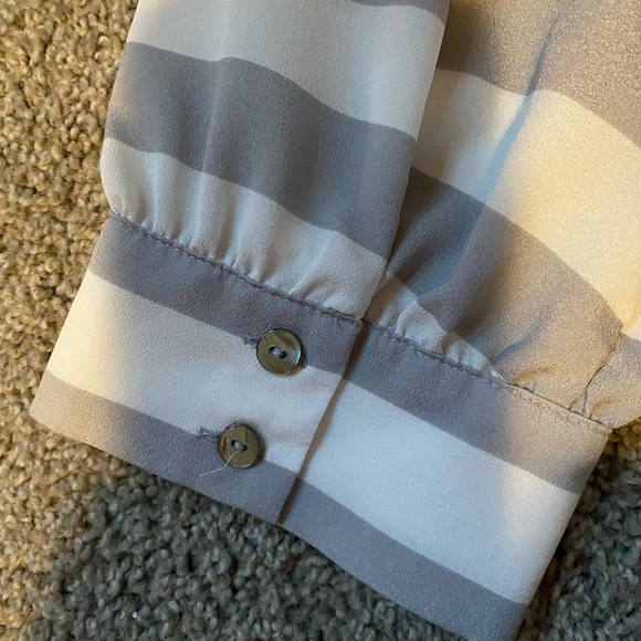 Violet & Claire Gray & White Striped Blouse - Picture 10 of 11